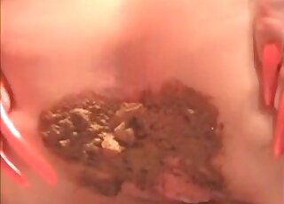 Messy asshole being filmed in a nice close shot