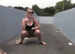 Wild and crazy blonde starlet straight up pissing